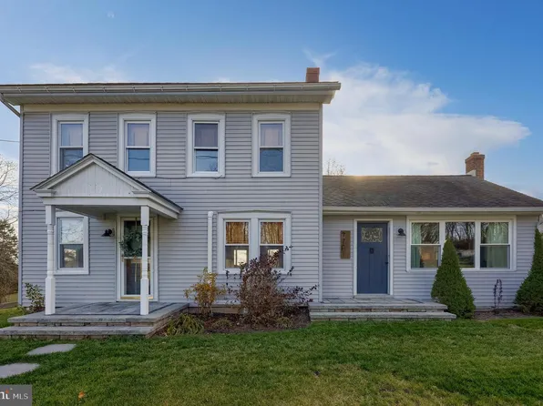 770 Mohns Hill Rd, Sinking Spring, PA 19608