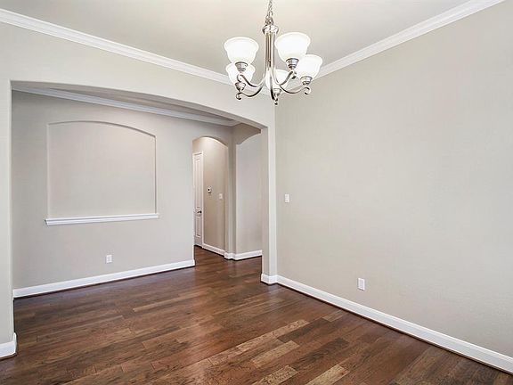 5th image of 27239 Aspen Falls Ln