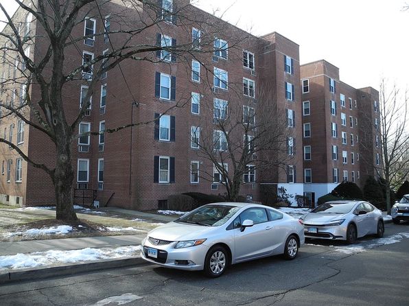 7 4th St APT 2G