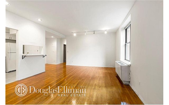 175 Columbus Avenue #4S in Lincoln Square, Manhattan | StreetEasy