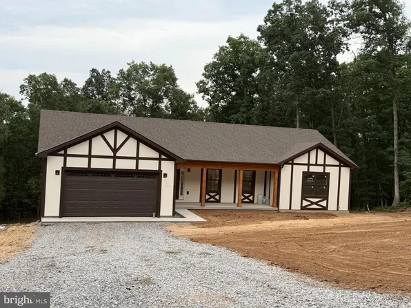 150 E Four Seasons Dr, Gore, VA 22637