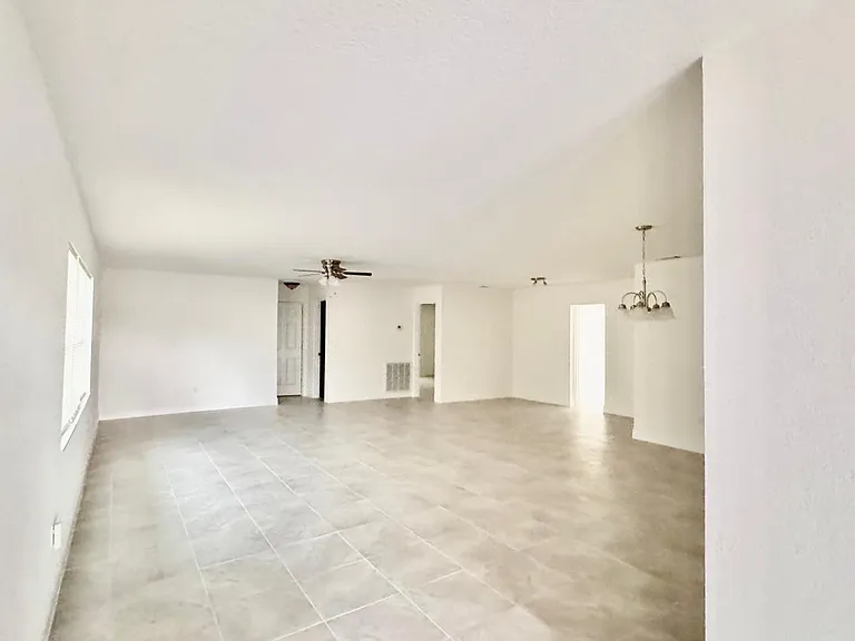 3252 Golfview Rd — Photo 3