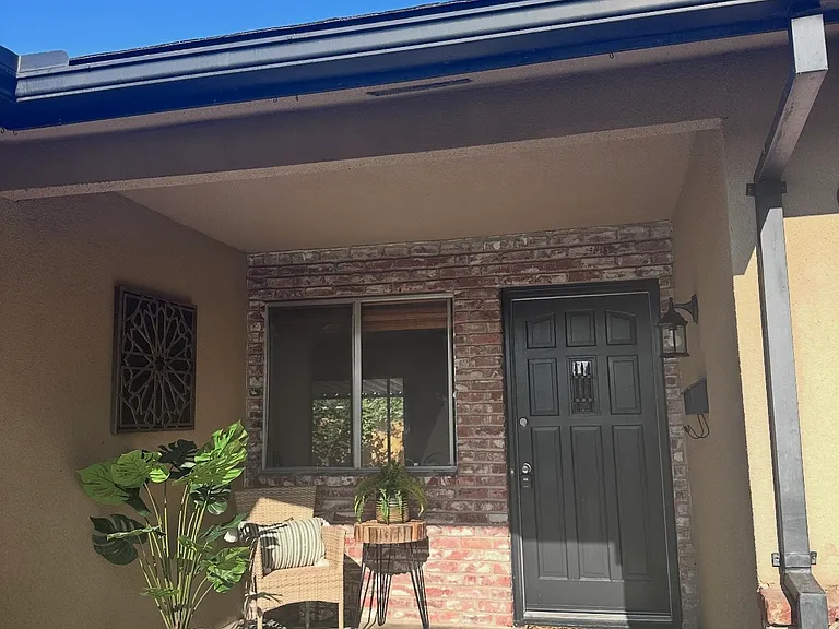 6515 N Orchard St — Photo 2