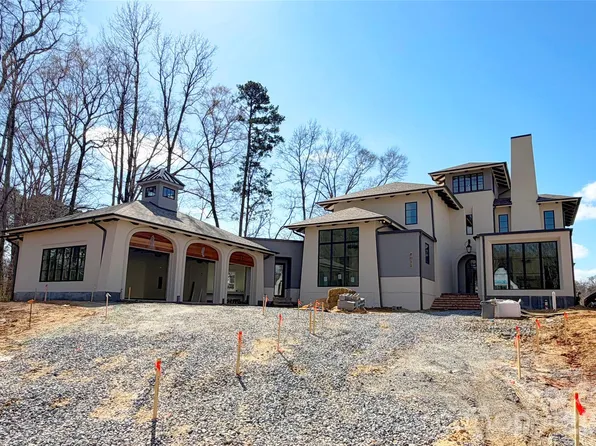 8022 Litaker Manor Ct, Charlotte, NC 28270