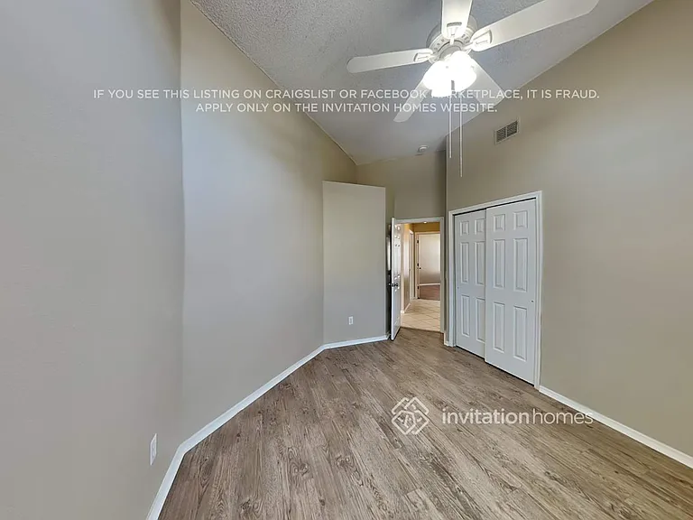 1734 Bridgeview Cir — Photo 13