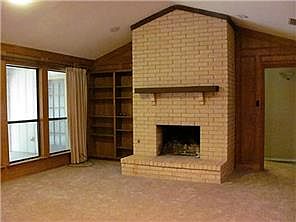 2nd image of 2819 Creekwood Ct