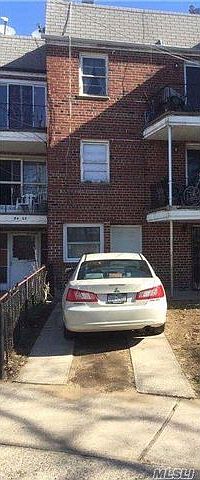 2nd image of 8403 Chapin Pkwy #02