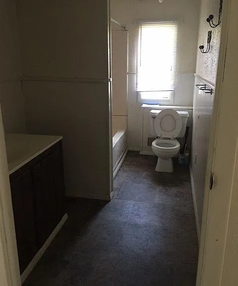 104 S Higgins Ave — Photo 7