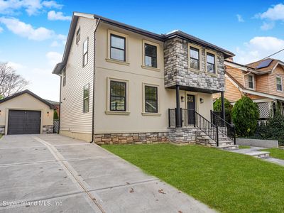 572 Davis Ave, Staten Island, NY, 10310