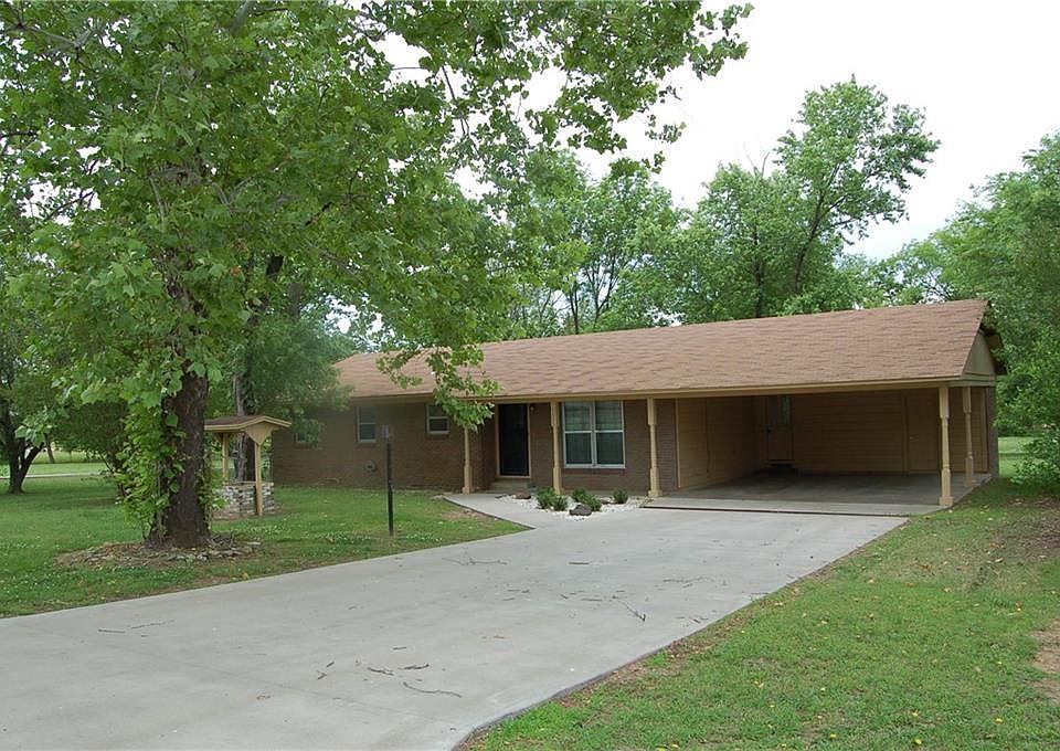 1st image of 1426 Holly Ave