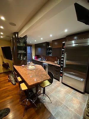 Sold by Superior Realty Service | media 28