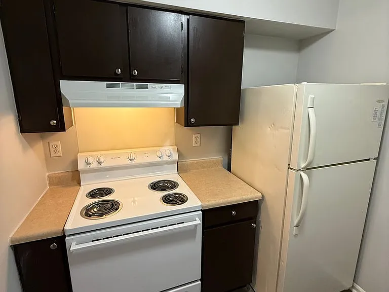 Foxfire West Apartments — Photo 21