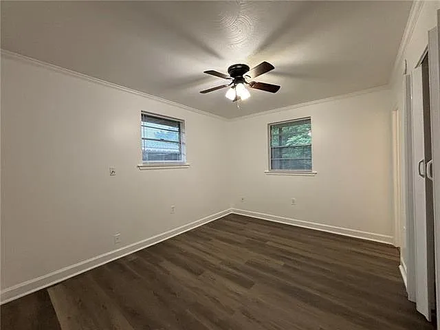 1805 Redwood Dr — Photo 10