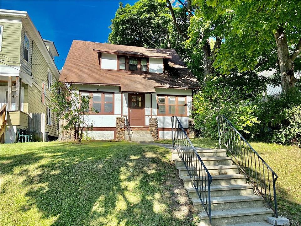 1st image of 337 Winton St