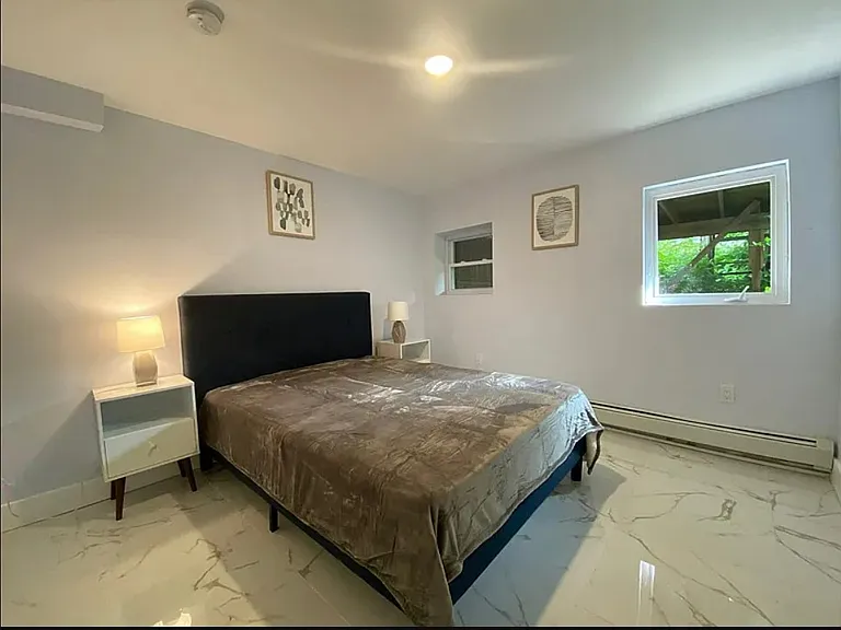 397 Woodlawn Ave #B — Photo 5