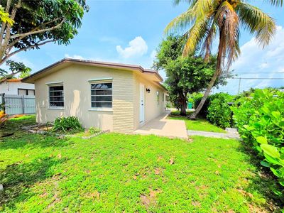 7200 NW 4th St, Miami, FL, 33126