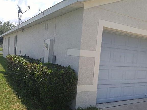4th image of 11826 Autumn Creek Dr