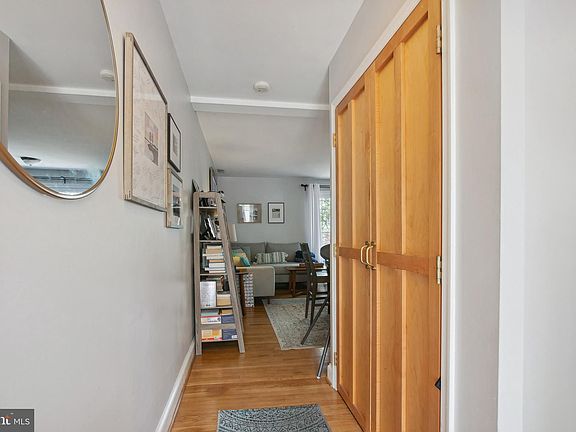 2nd image of 215 Aspen St