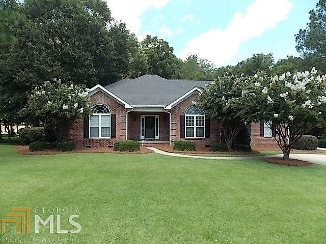 1st image of 2109 Chestnut Oak Ln