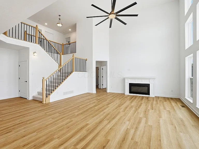 6326-1 Sparks Dr — Photo 6