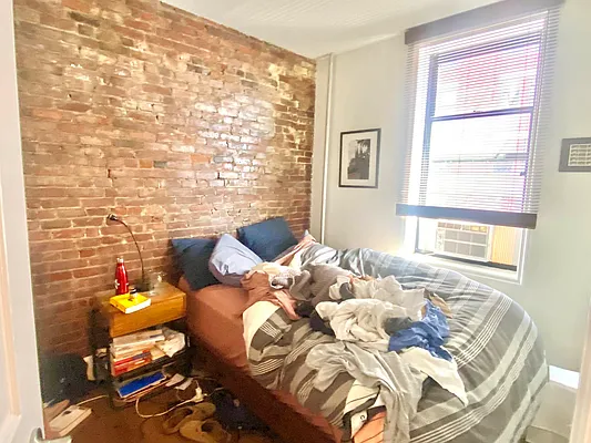 Rented by Corcoran | media 22