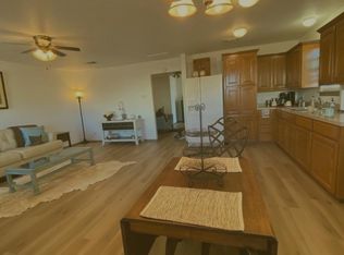 6140 Meadow Ridge Dr, Weatherford, TX 76087