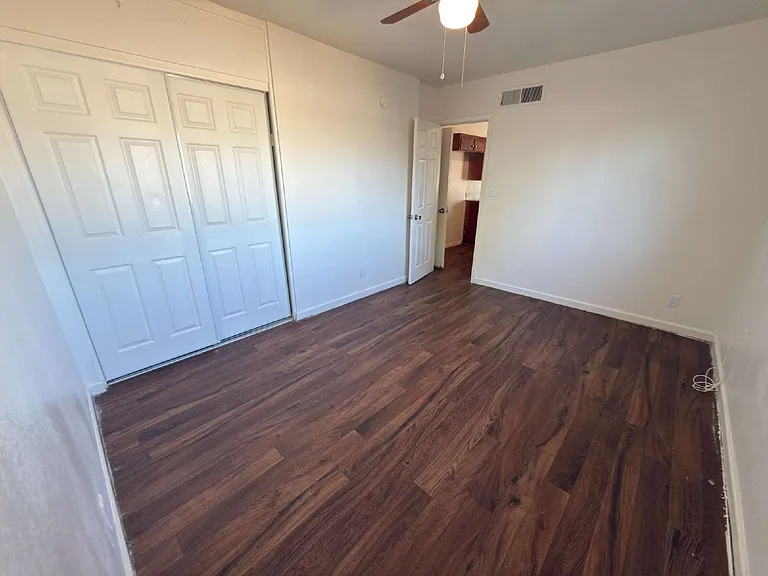3627 W Northview Ave — Photo 20