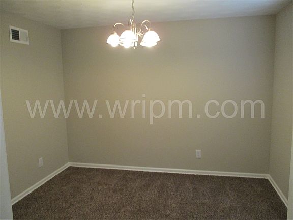 5th image of 2056 Grovehaven Dr