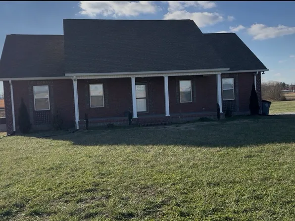 899 Sneed Blvd, Lafayette, TN 37083