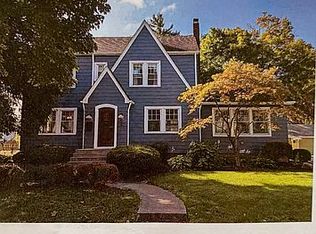 407 W State St, Pendleton, IN 46064