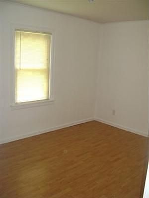 1st image of 17 Charlotte Dr