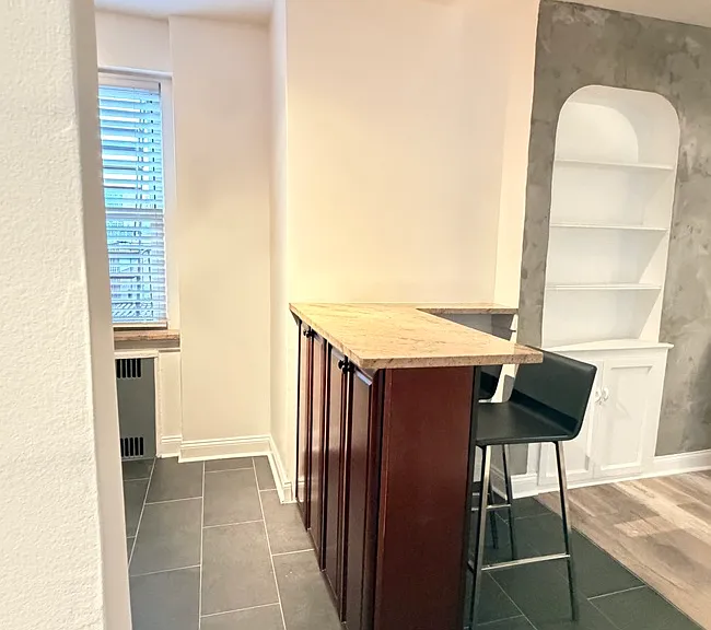 6389 Saunders St #2H — Photo 9