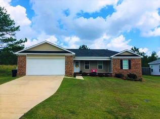 473 Jester St, Cowarts, AL 36321