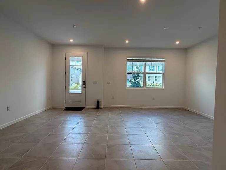 3276 Gardenia Reserve St — Photo 9