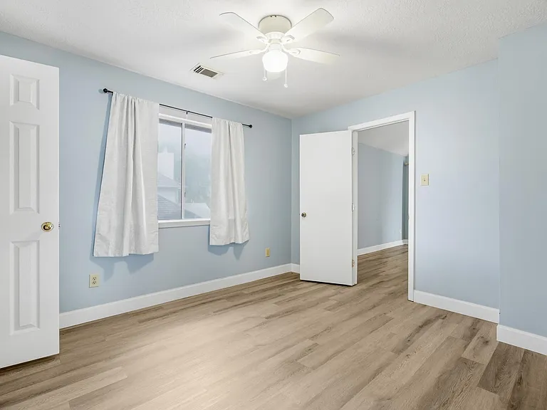 1326 Shrub Oak Dr — Photo 27