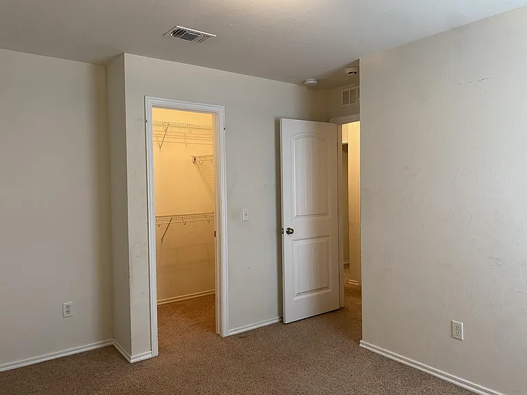 18101 Viento Dr — Photo 16