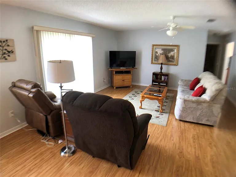 705 Villita Ln — Photo 8