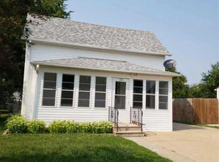 327 E 17th St, South Sioux City, NE 68776