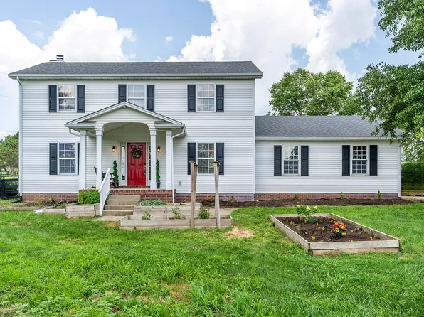 110 Delaney Ferry Rd, Versailles, KY 40383