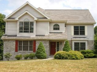 113 Star Ct, Sewickley, PA 15143