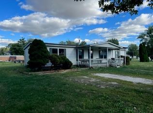 515 S Factory St, Fairmount, IN 46928