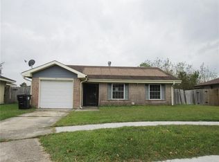 12 Caddo Pl, New Orleans, LA 70129
