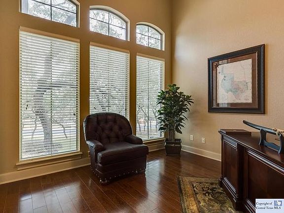 4th image of 21927 Cristobal Dr
