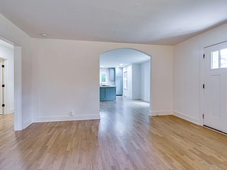 8569 Horton Hwy — Photo 7