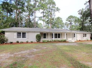 2418 Briarwood Dr, Valdosta, GA 31602