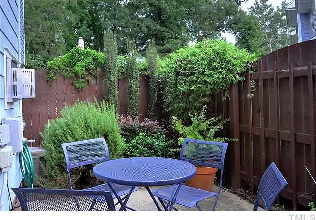 1106 Bungalow Park Dr — Photo 15