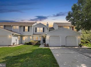 4 Fairfax Ct, Bordentown, NJ 08505