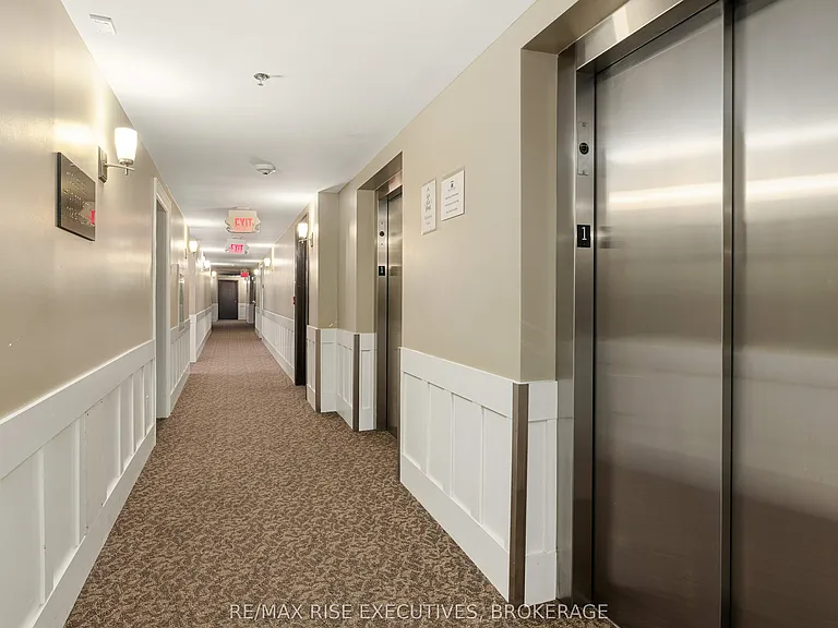 539 Armstrong Rd #516 — Photo 31