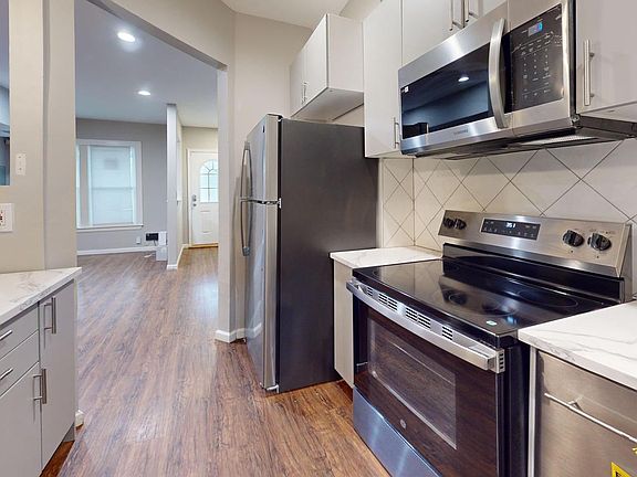 5th image of 1818 Corcoran St NE