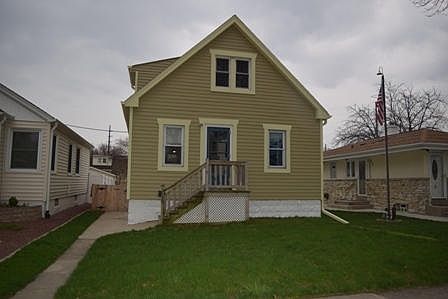 1st image of 2129 E Vollmer Ave